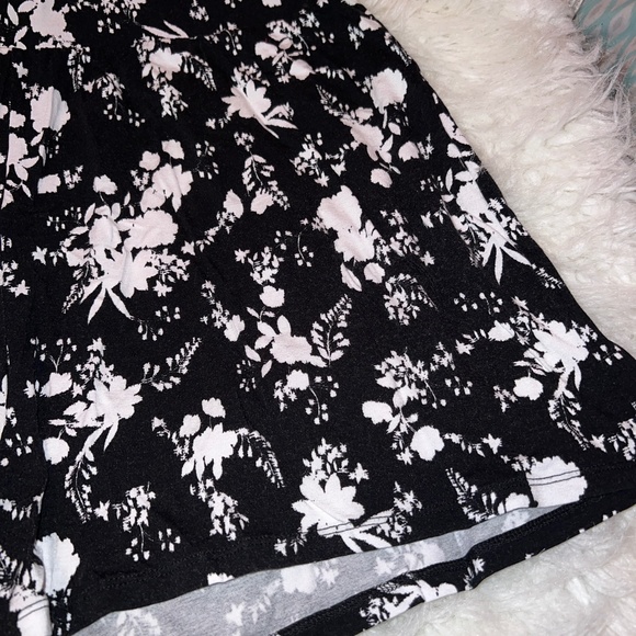 ASOS Bundle of Shorts - Picture 12 of 14